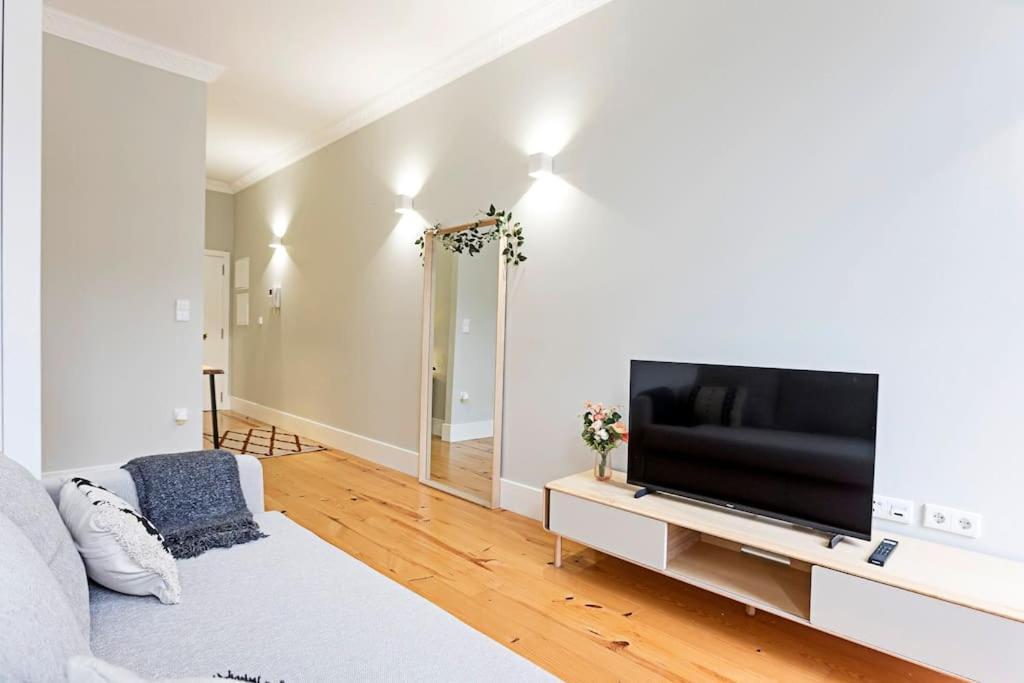 Historical Sunny Marques - With Ac! Apartment Porto Bagian luar foto
